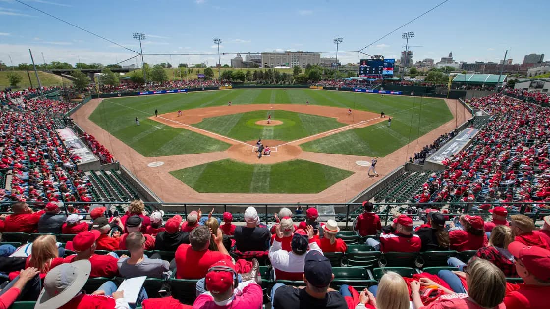 Huskers, Nittany Lions meet again in Omaha