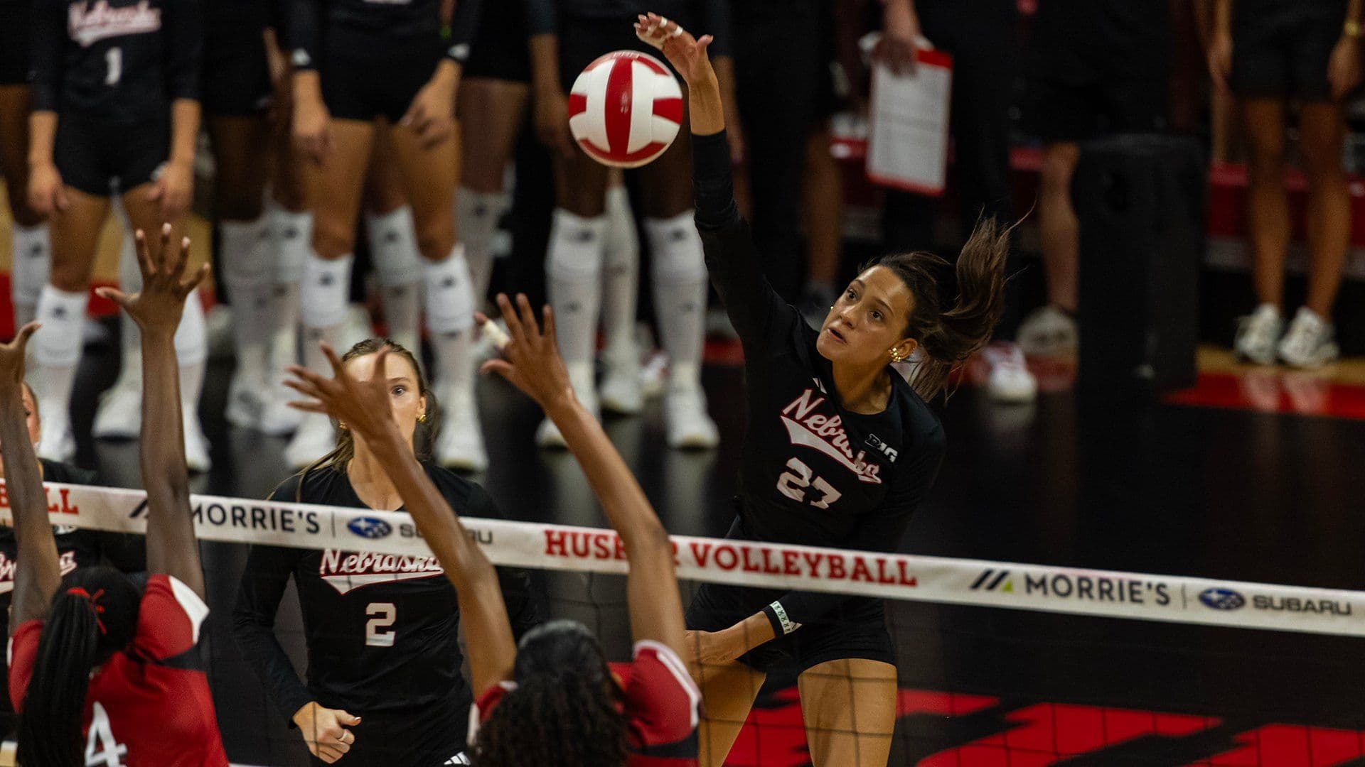 The Blackshorts l Sweeps No. 7 Wisconsin: Murray's 20 Kills